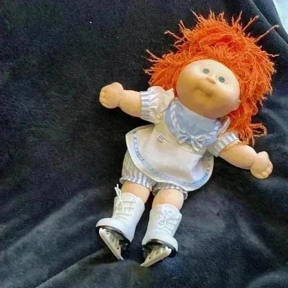 Vintage Red Haired Cabbage Patch Doll 1990 - Hasbro First Edition - Picture 10 of 11